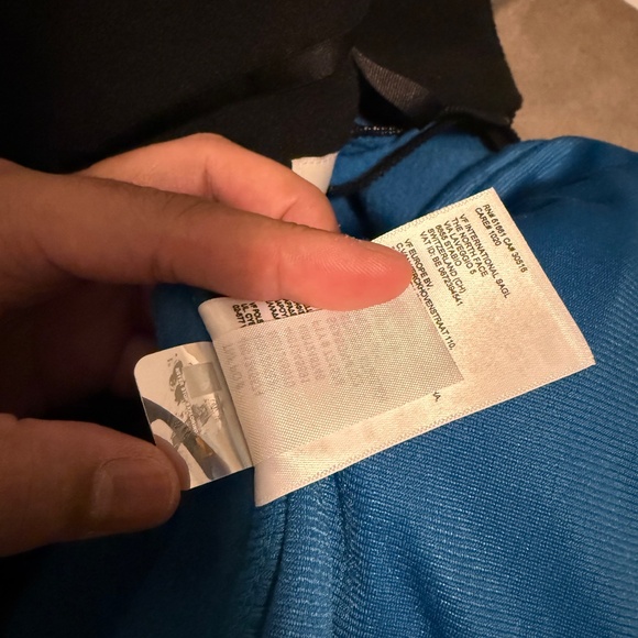 North Face Origins Mountain Jacket-Medium - Picture 3 of 5